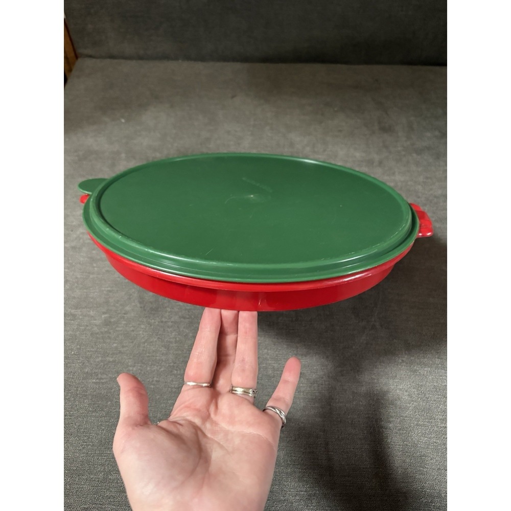 Tupperware Take Along Party Susan Divided Relish Tray Red With Green Lid